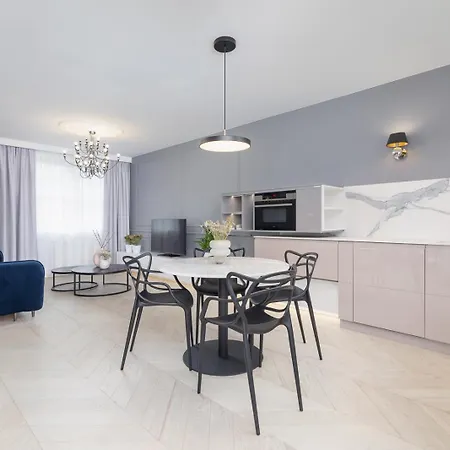 Augustianska - Private Parking - Kazimierz District